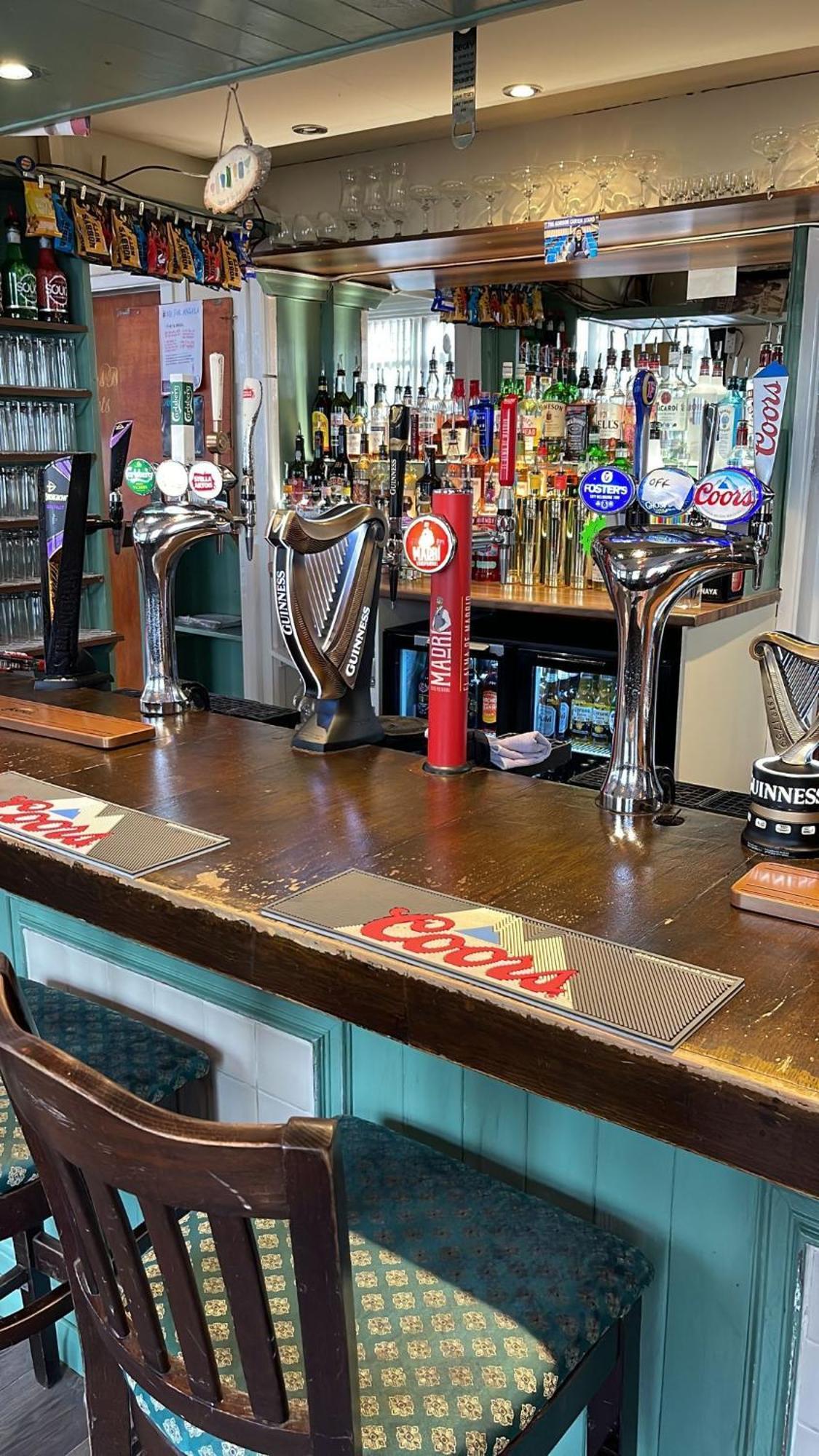 Shakers Inn ฮาริตช์ ภายนอก รูปภาพ